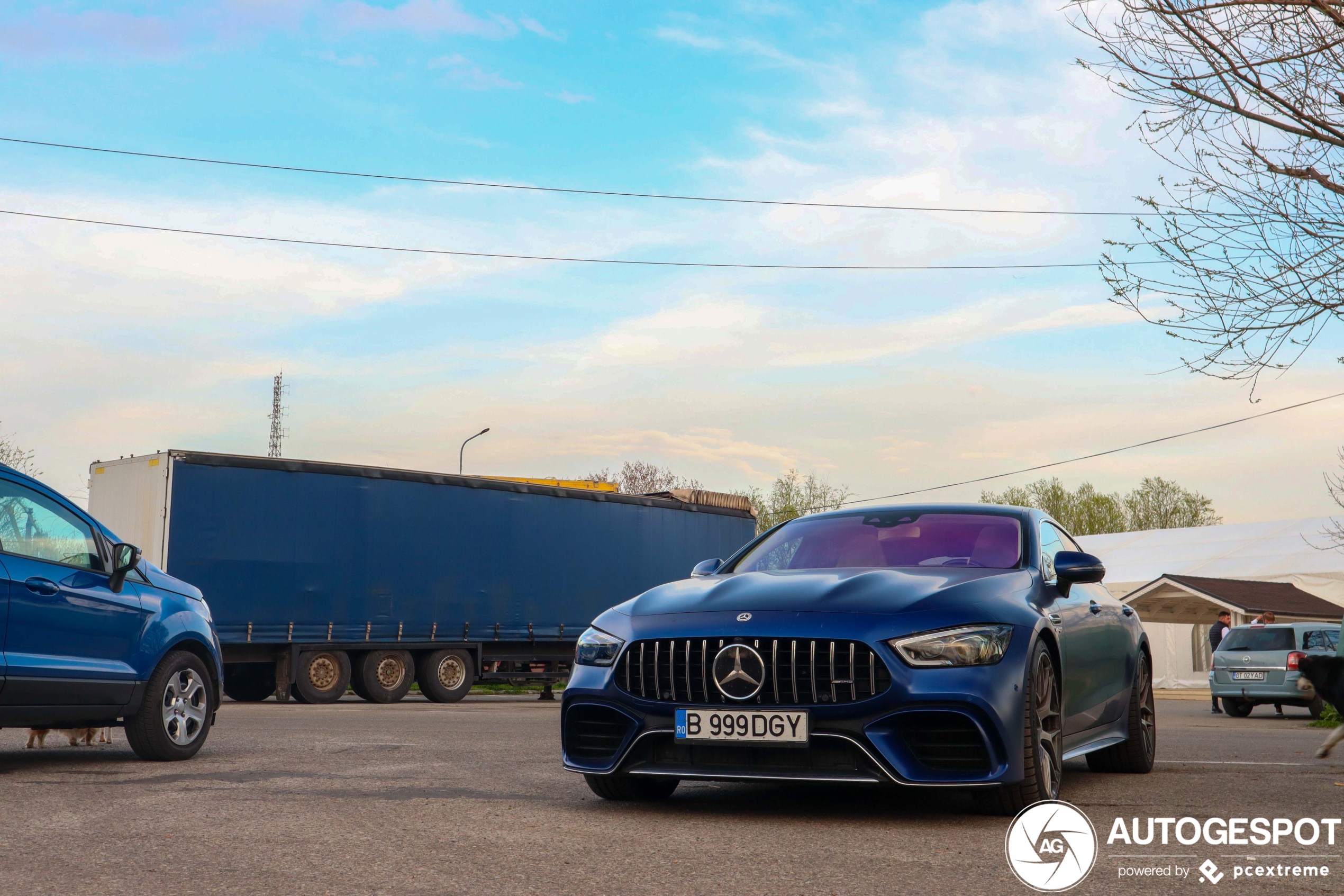 Mercedes-AMG GT 63 S X290