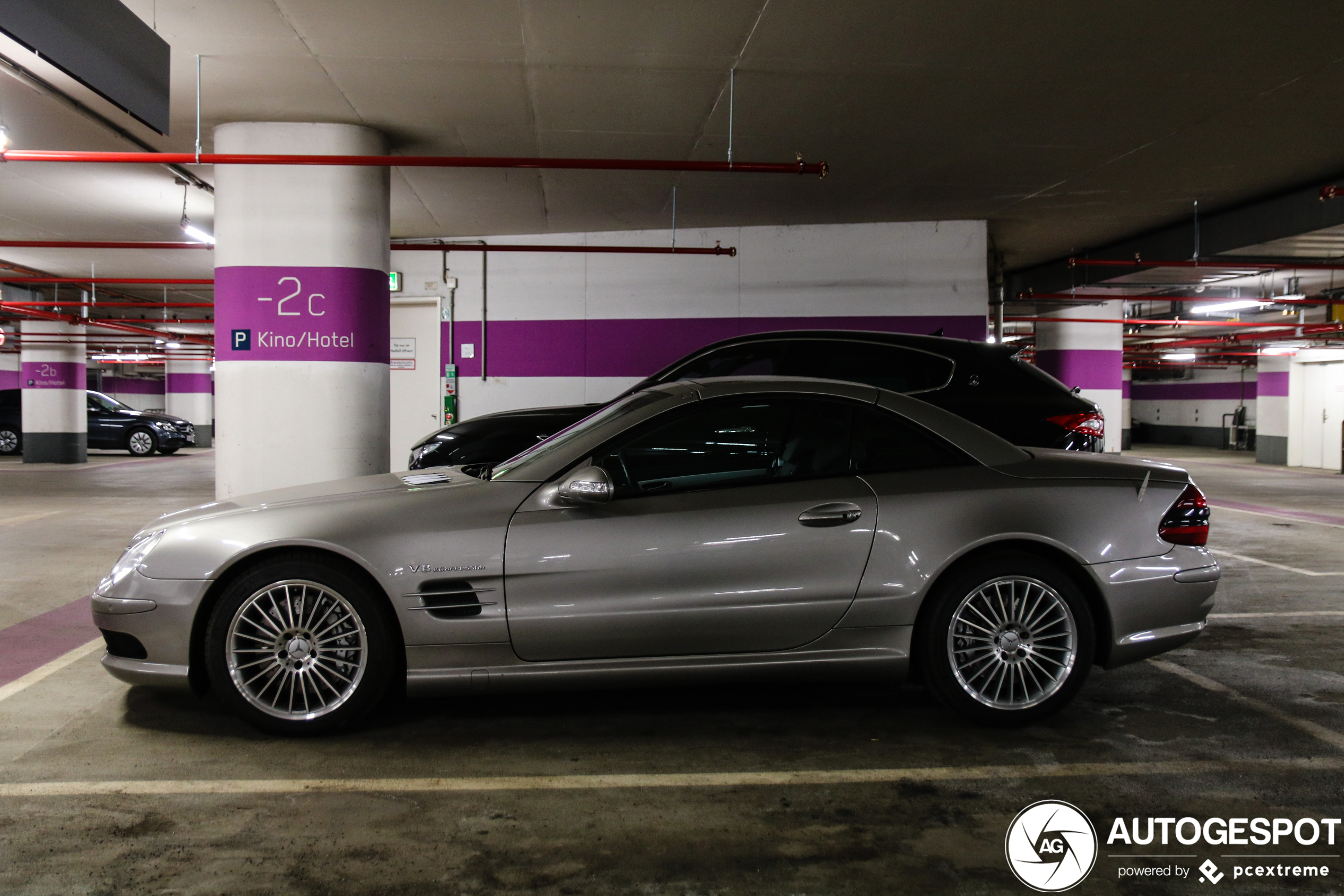 Mercedes-Benz SL 55 AMG R230