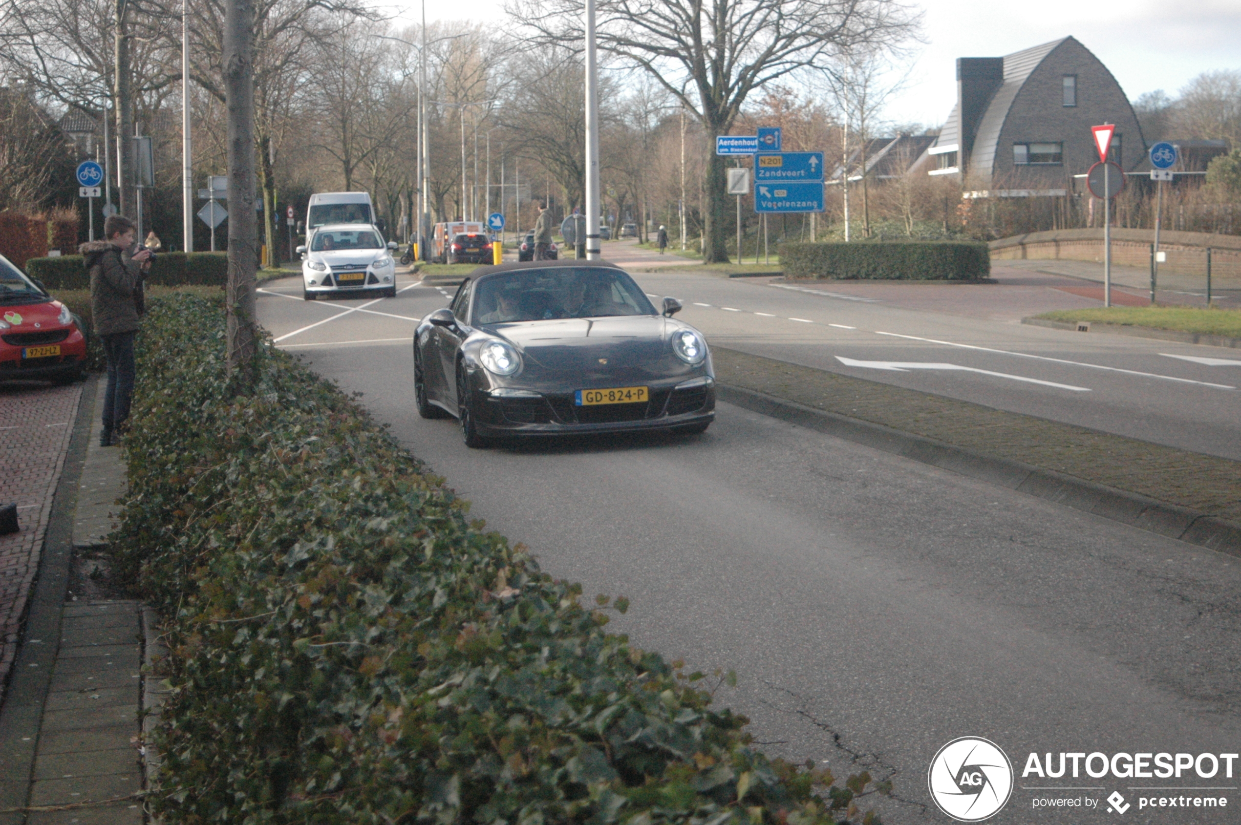 Porsche 991 Carrera 4 GTS Cabriolet MkI