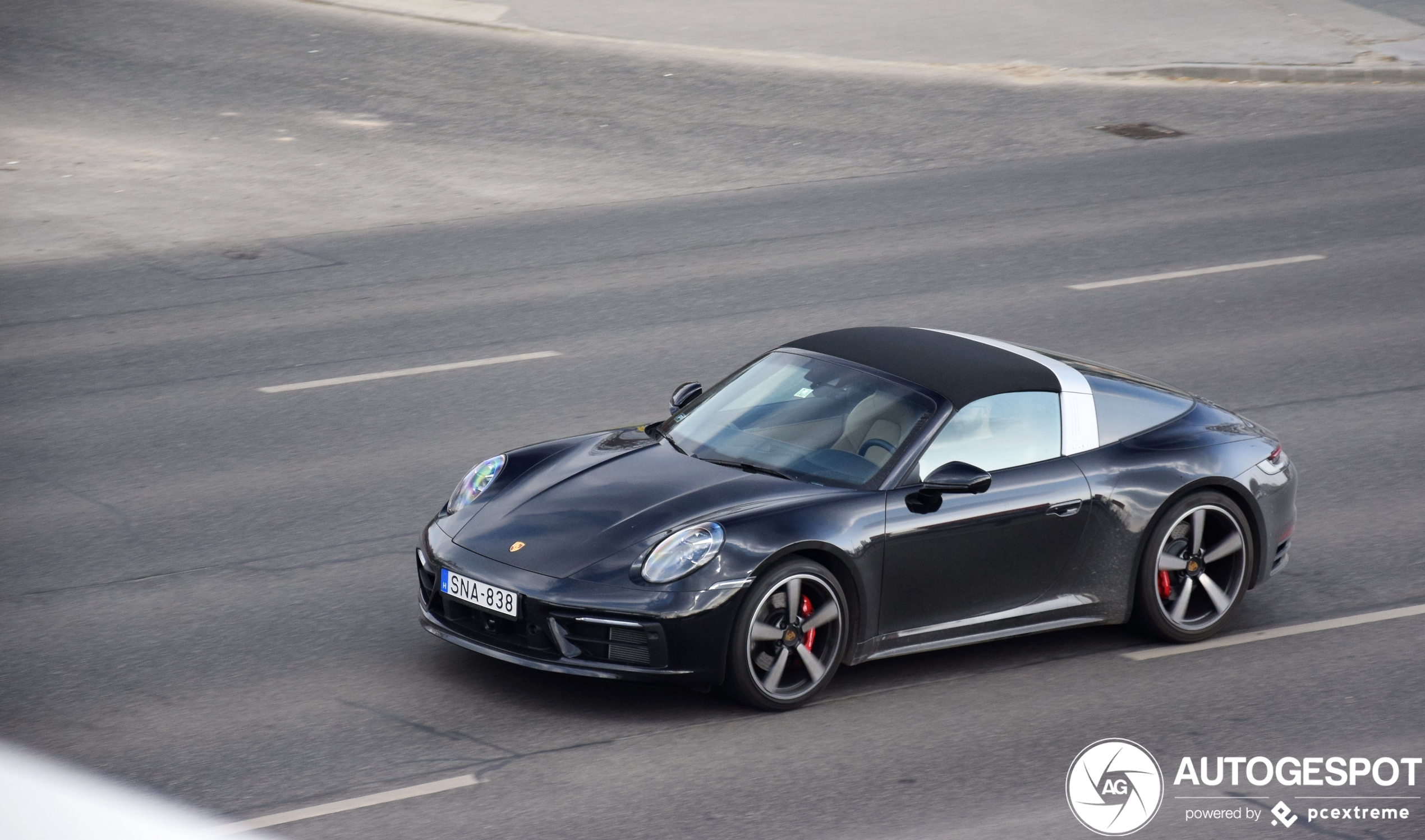 Porsche 992 Targa 4S