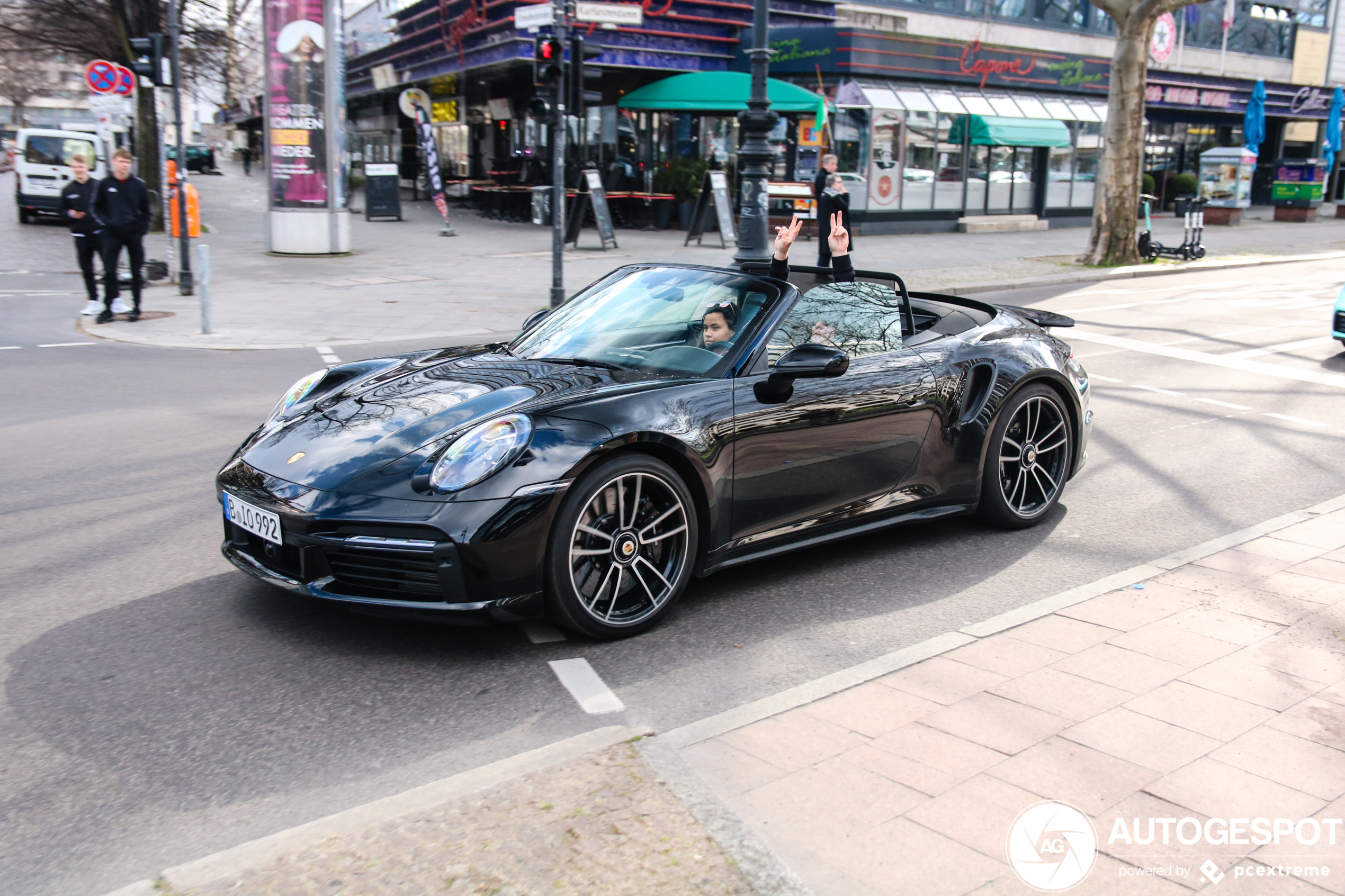 Porsche 992 Turbo S Cabriolet