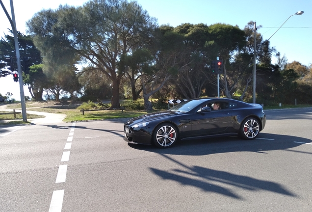 Aston Martin V12 Vantage S