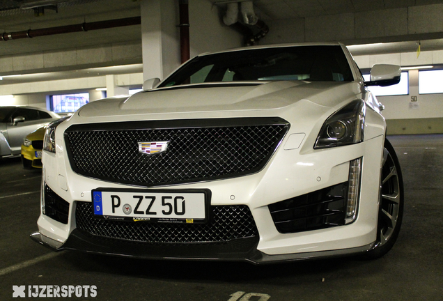 Cadillac CTS-V 2015