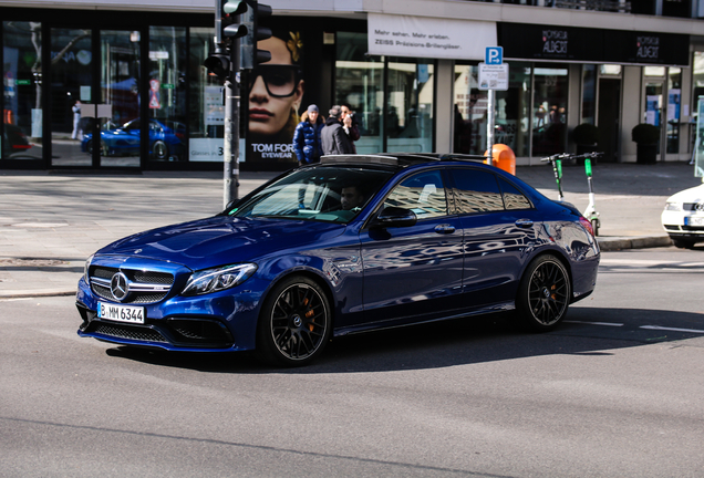 Mercedes-AMG C 63 S W205