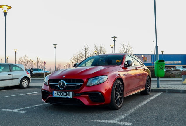 Mercedes-AMG E 63 S W213