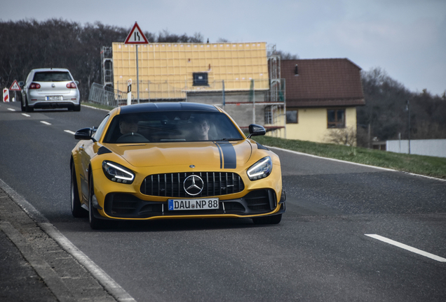 Mercedes-AMG GT R Pro C190