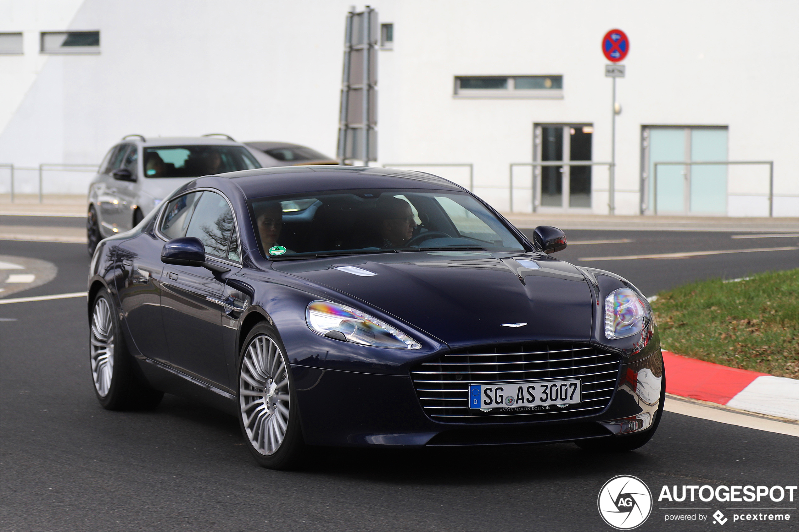 Aston Martin Rapide S