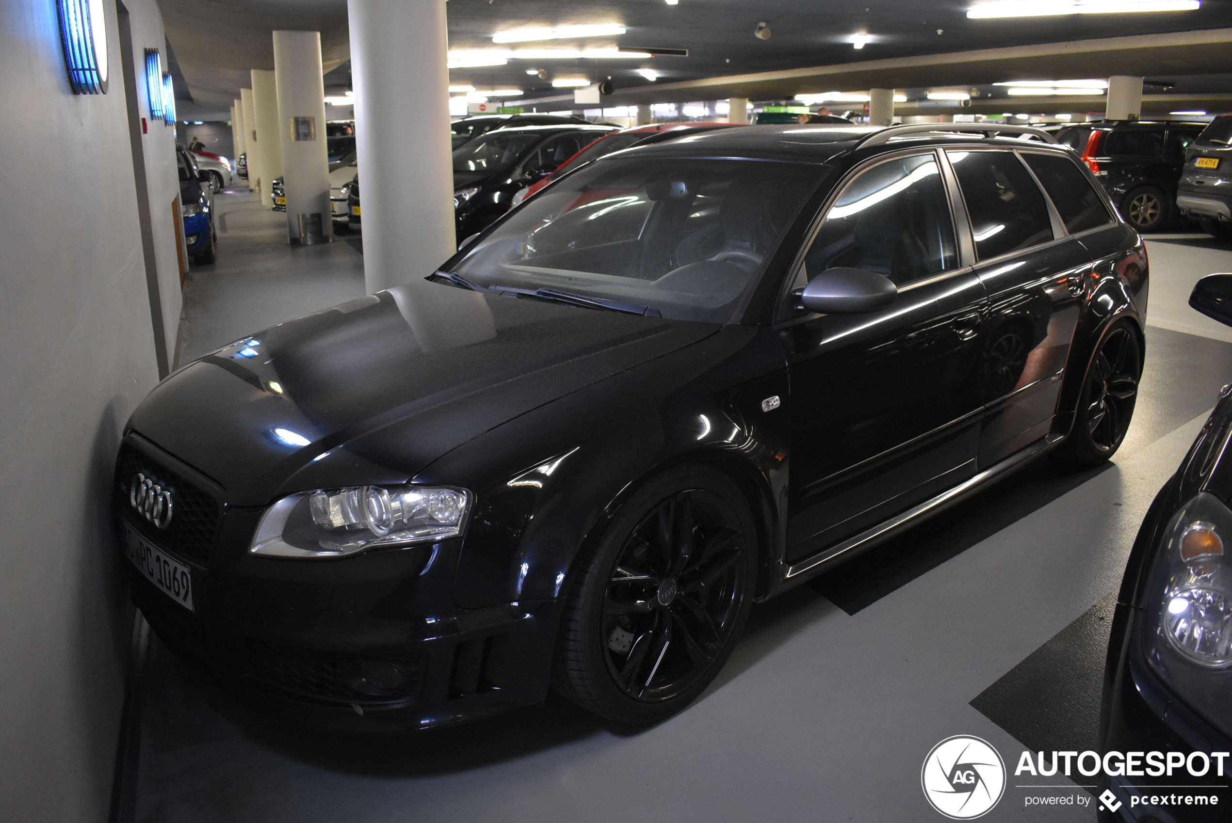 Audi RS4 Avant B7