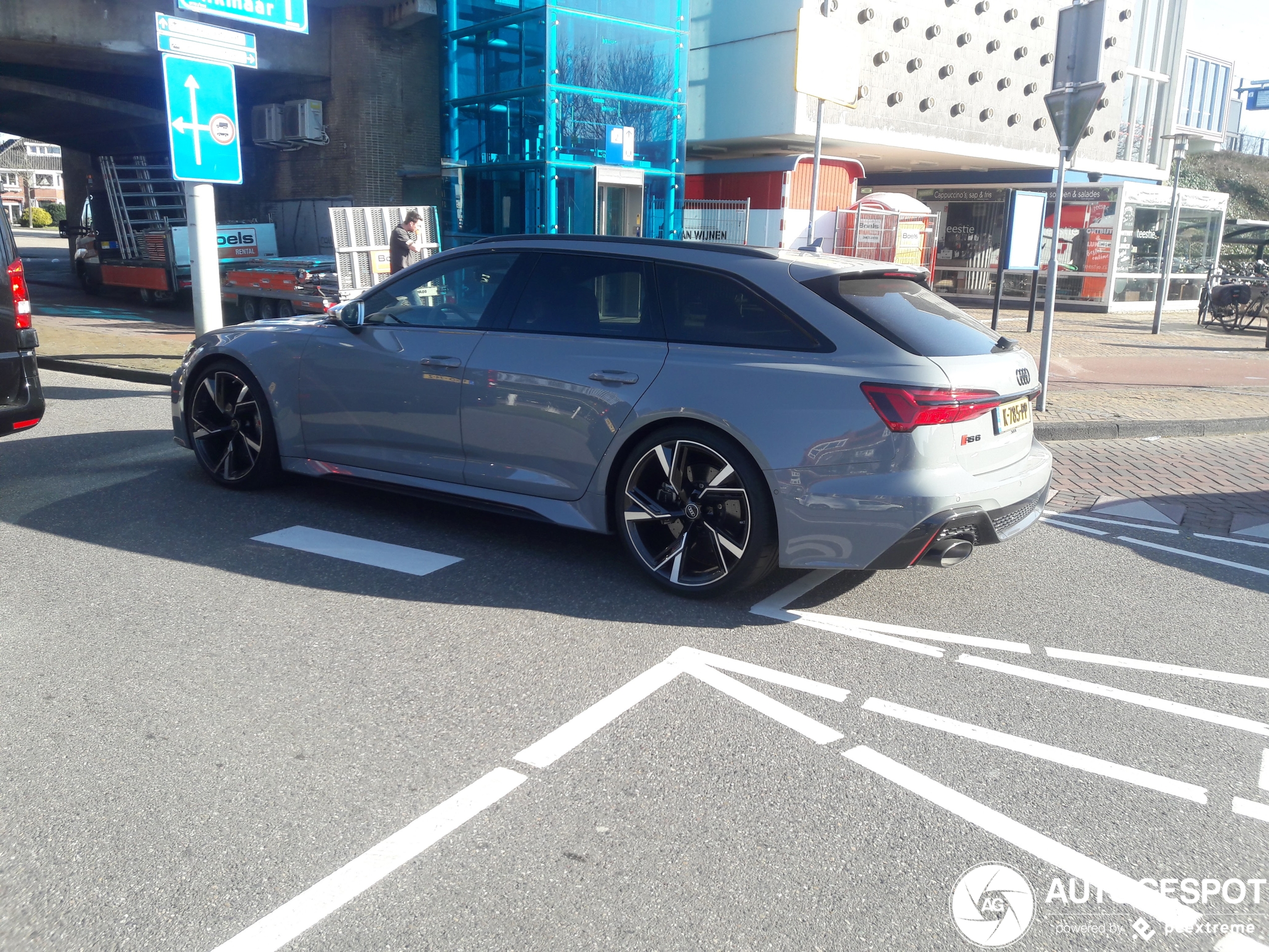 Audi RS6 Avant C8