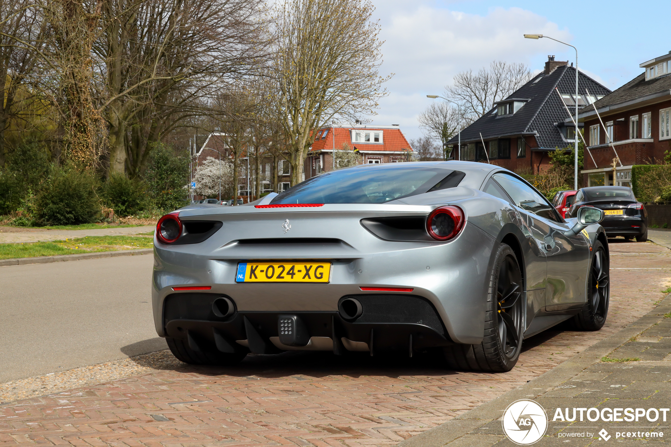 Ferrari 488 GTB