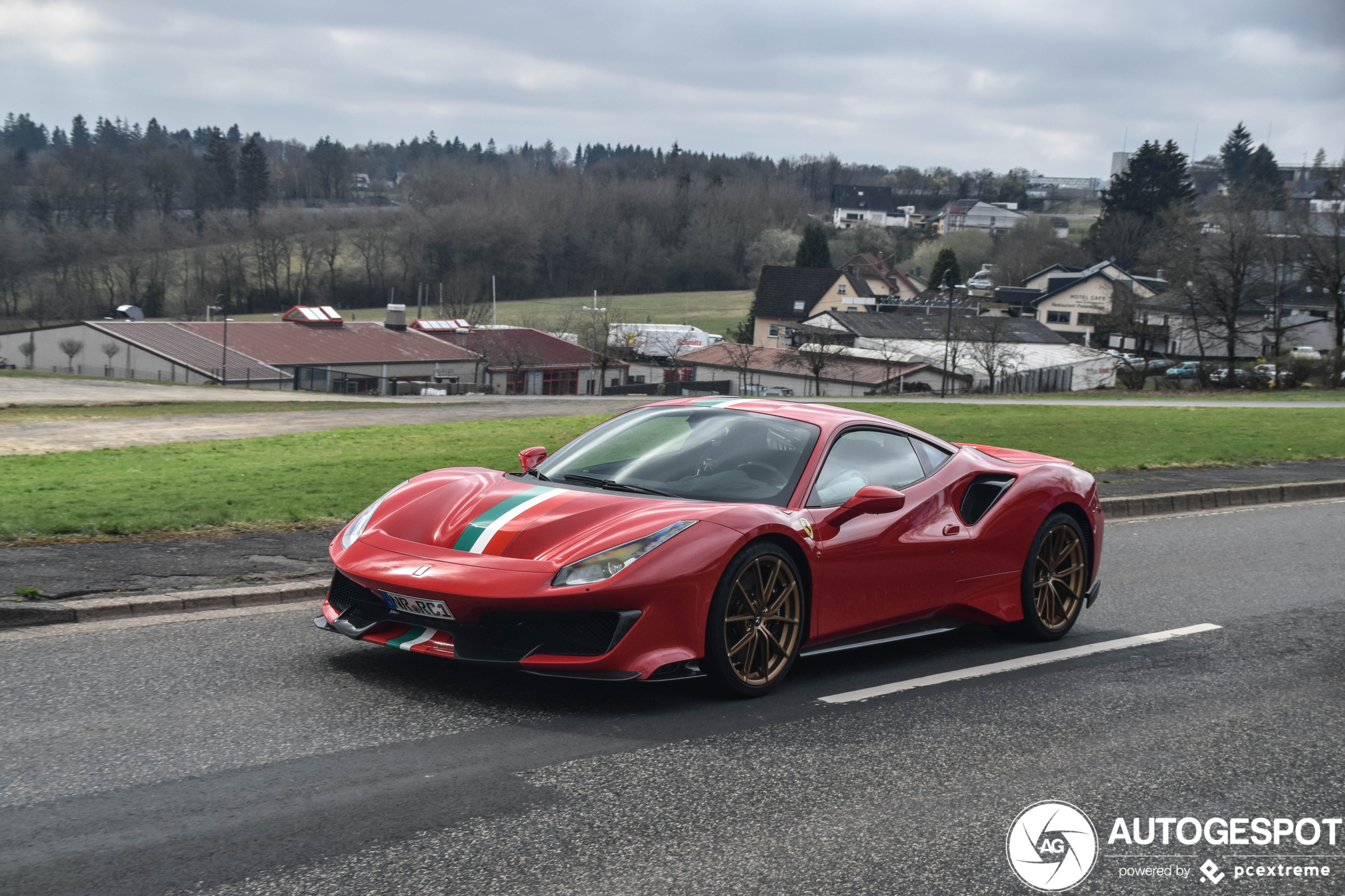 Ferrari 488 Pista