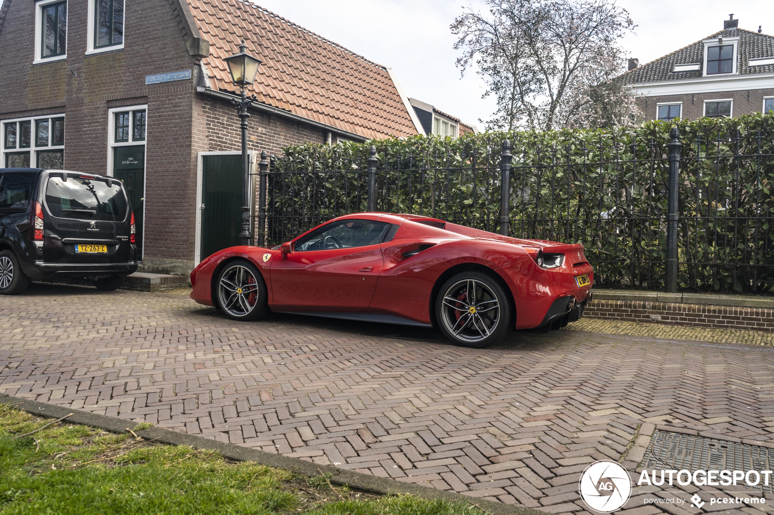 Ferrari 488 Spider