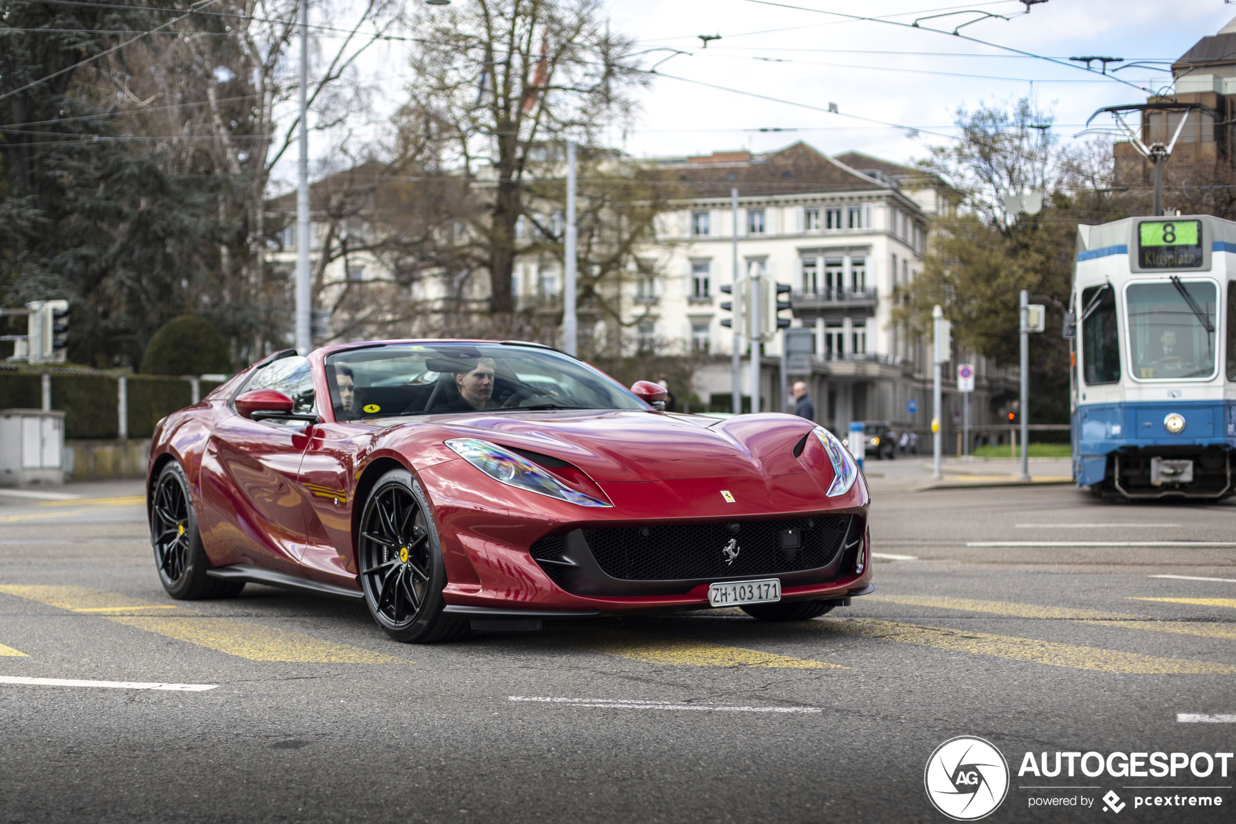 Ferrari 812 GTS