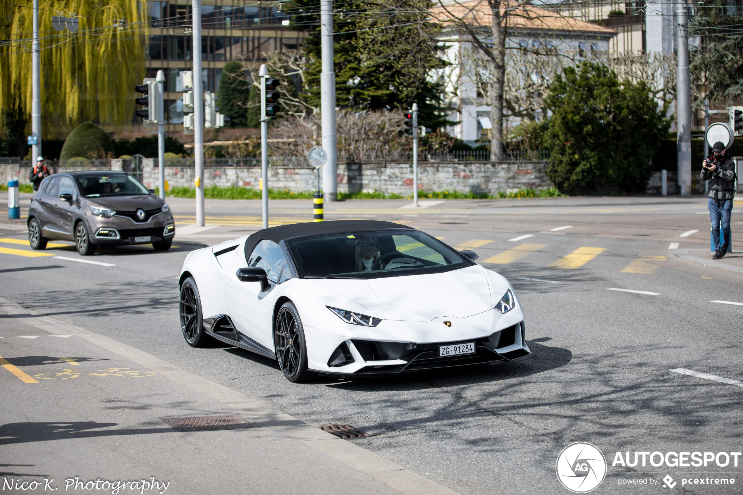 Lamborghini Huracán LP640-4 EVO Spyder