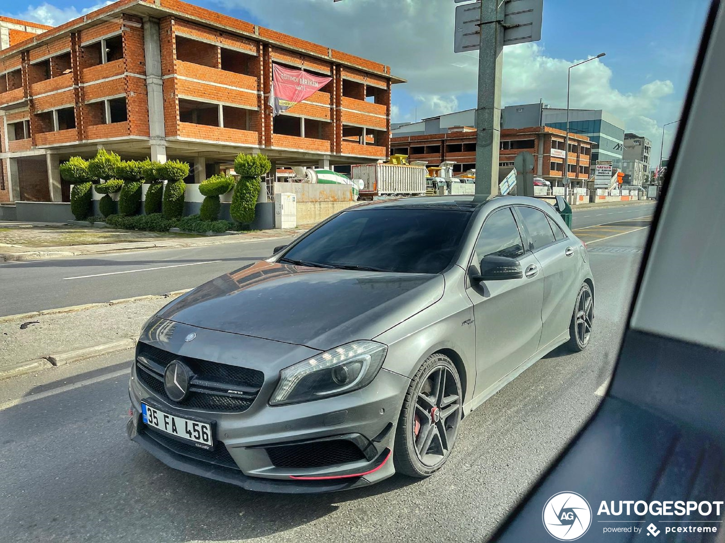 Mercedes-Benz A 45 AMG