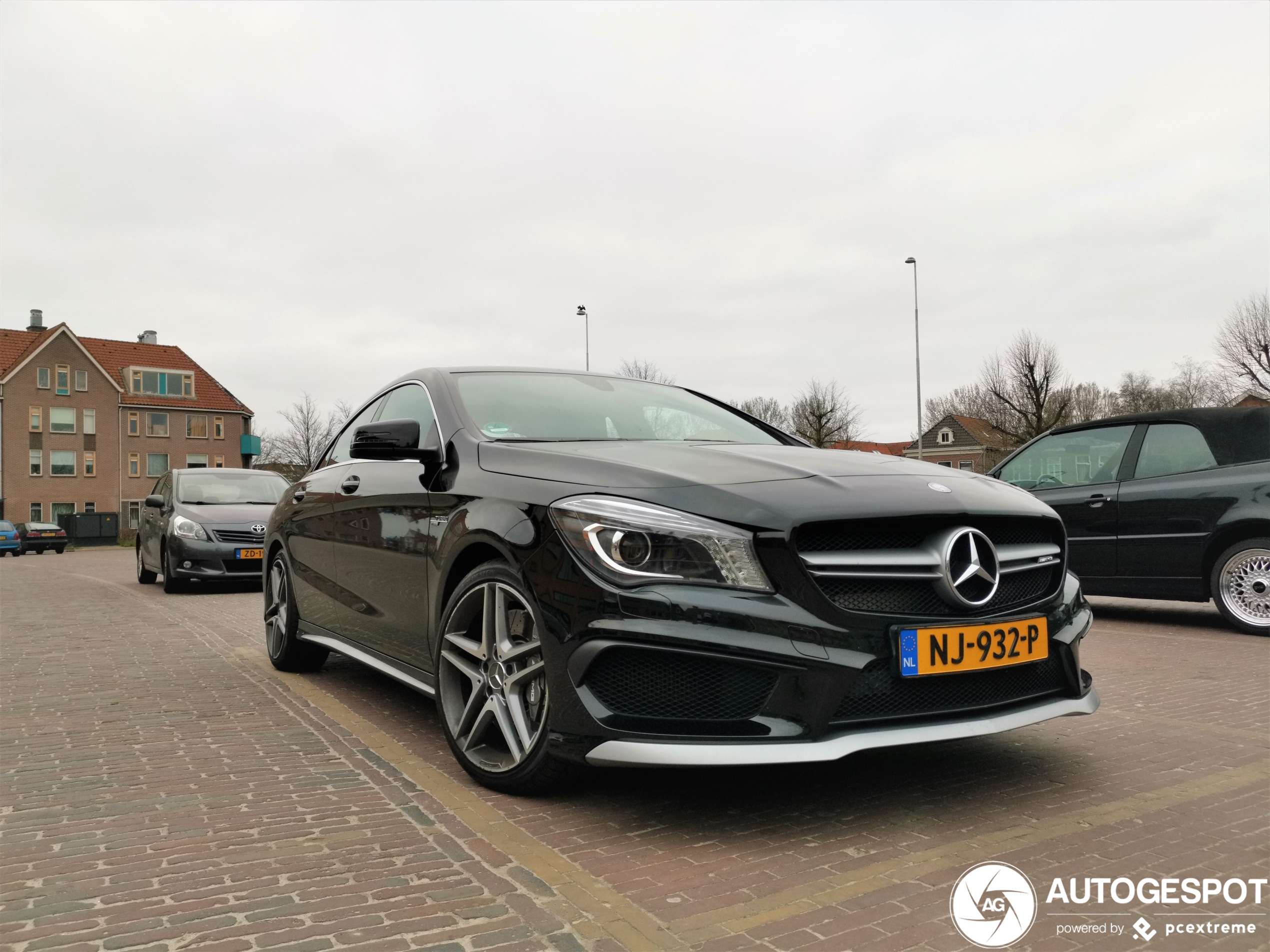 Mercedes-Benz CLA 45 AMG C117