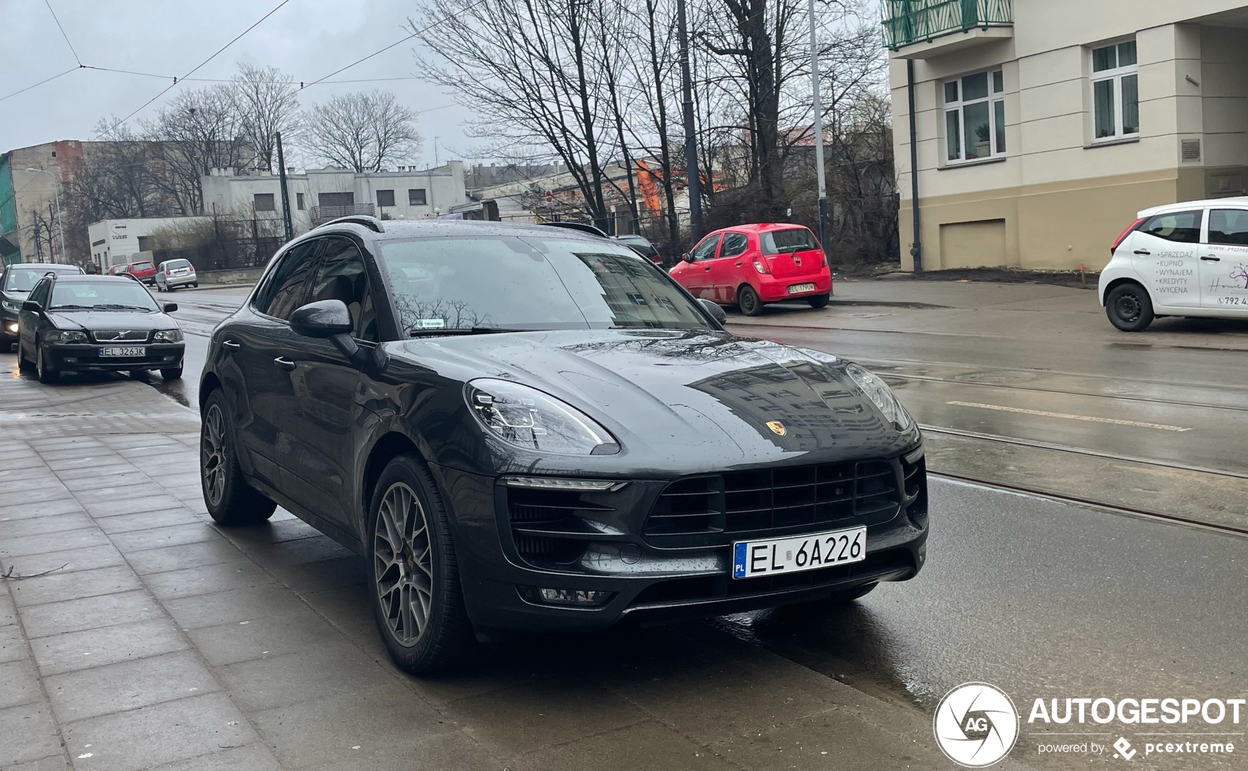 Porsche 95B Macan GTS