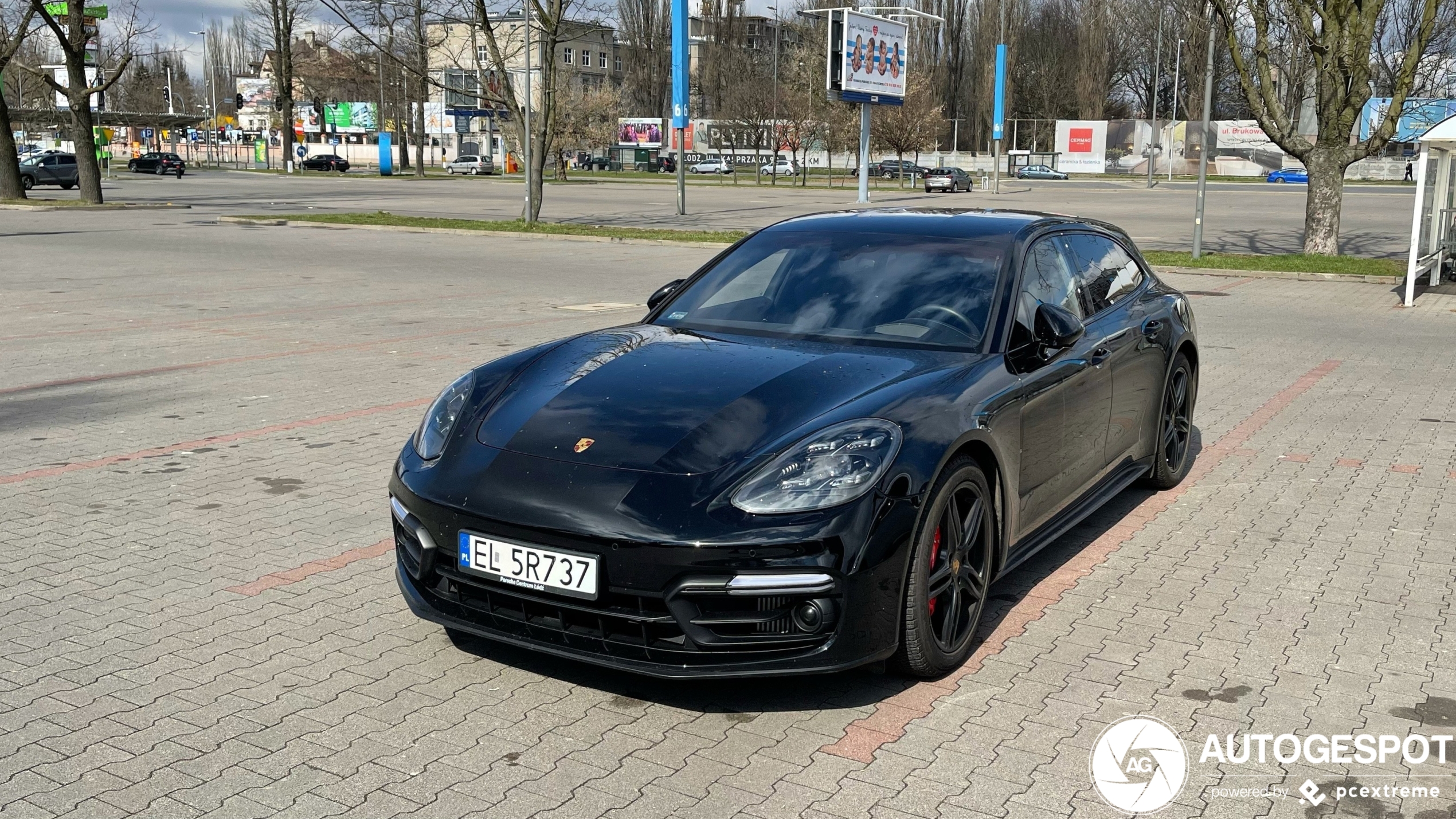 Porsche 971 Panamera GTS Sport Turismo