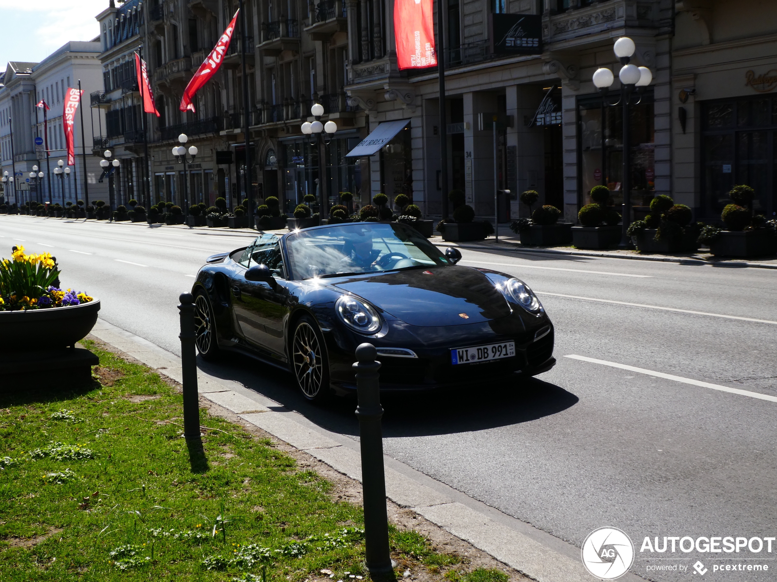 Porsche 991 Turbo S Cabriolet MkI