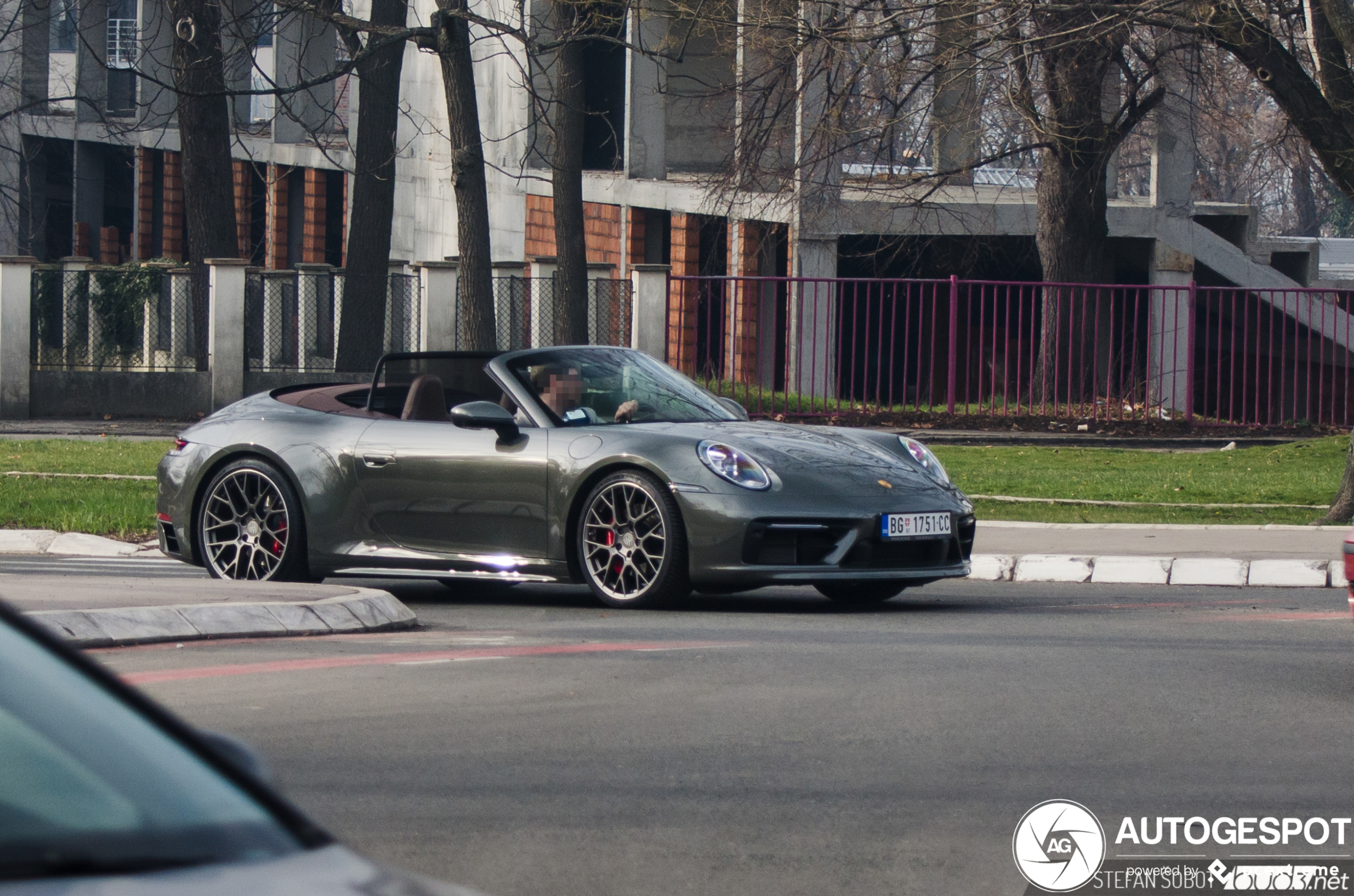 Porsche 992 Carrera 4S Cabriolet