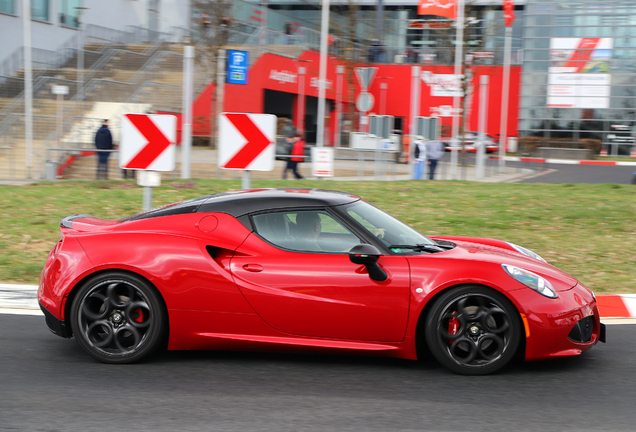 Alfa Romeo 4C Coupé