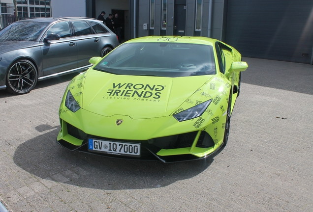 Lamborghini Huracán LP640-4 EVO