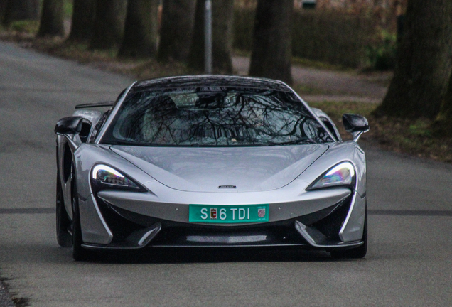 McLaren 570S