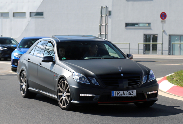 Mercedes-Benz E 63 AMG W212 V8 Biturbo