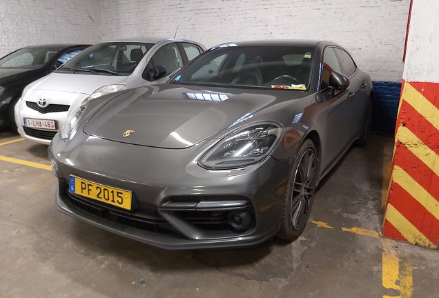 Porsche 971 Panamera Turbo Sport Turismo