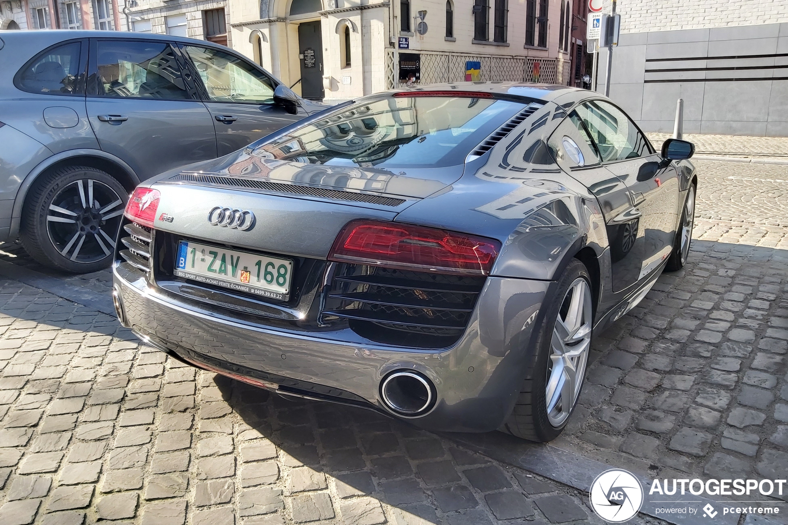 Audi R8 V10 2013