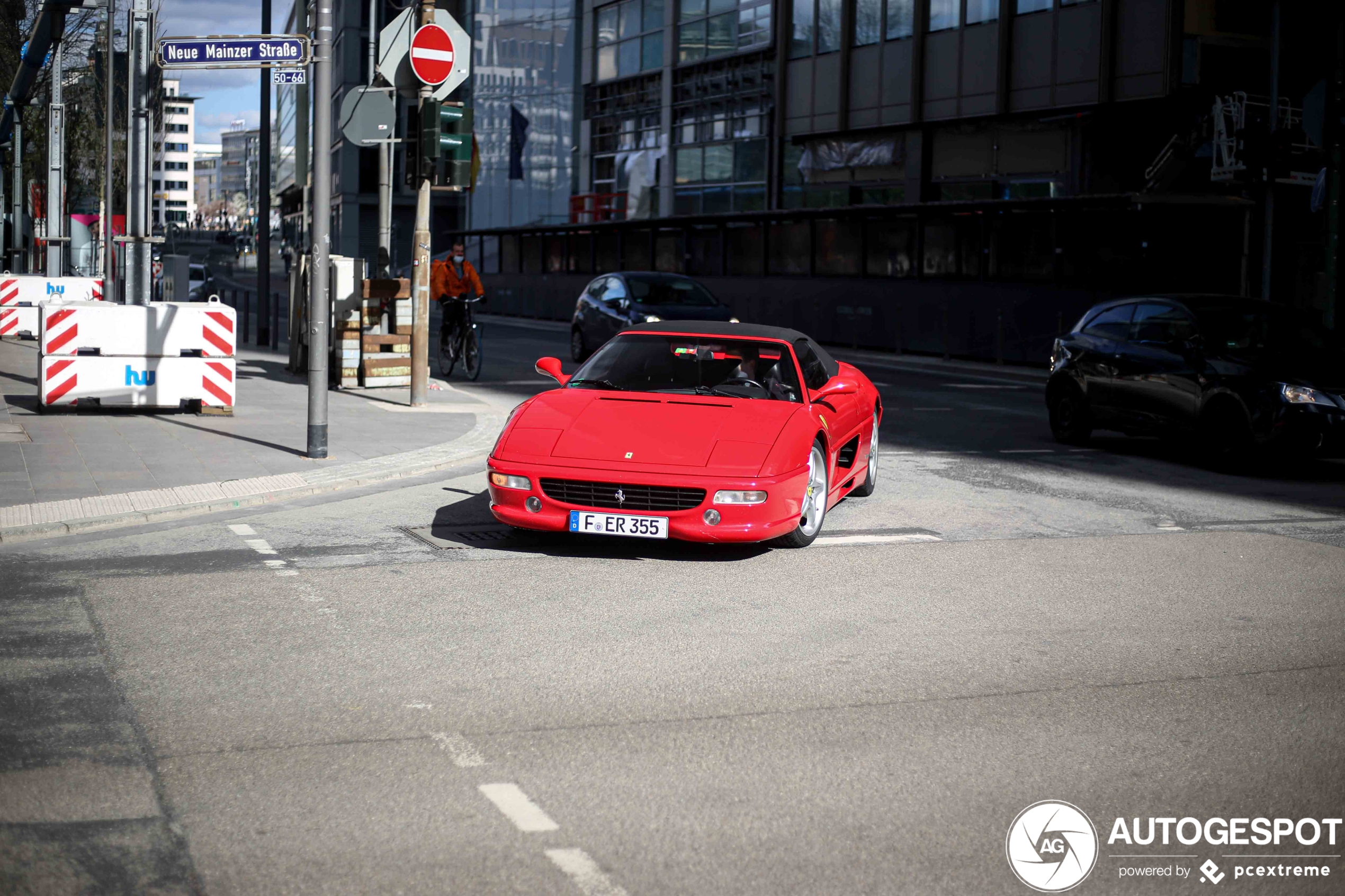 Ferrari F355 Spider