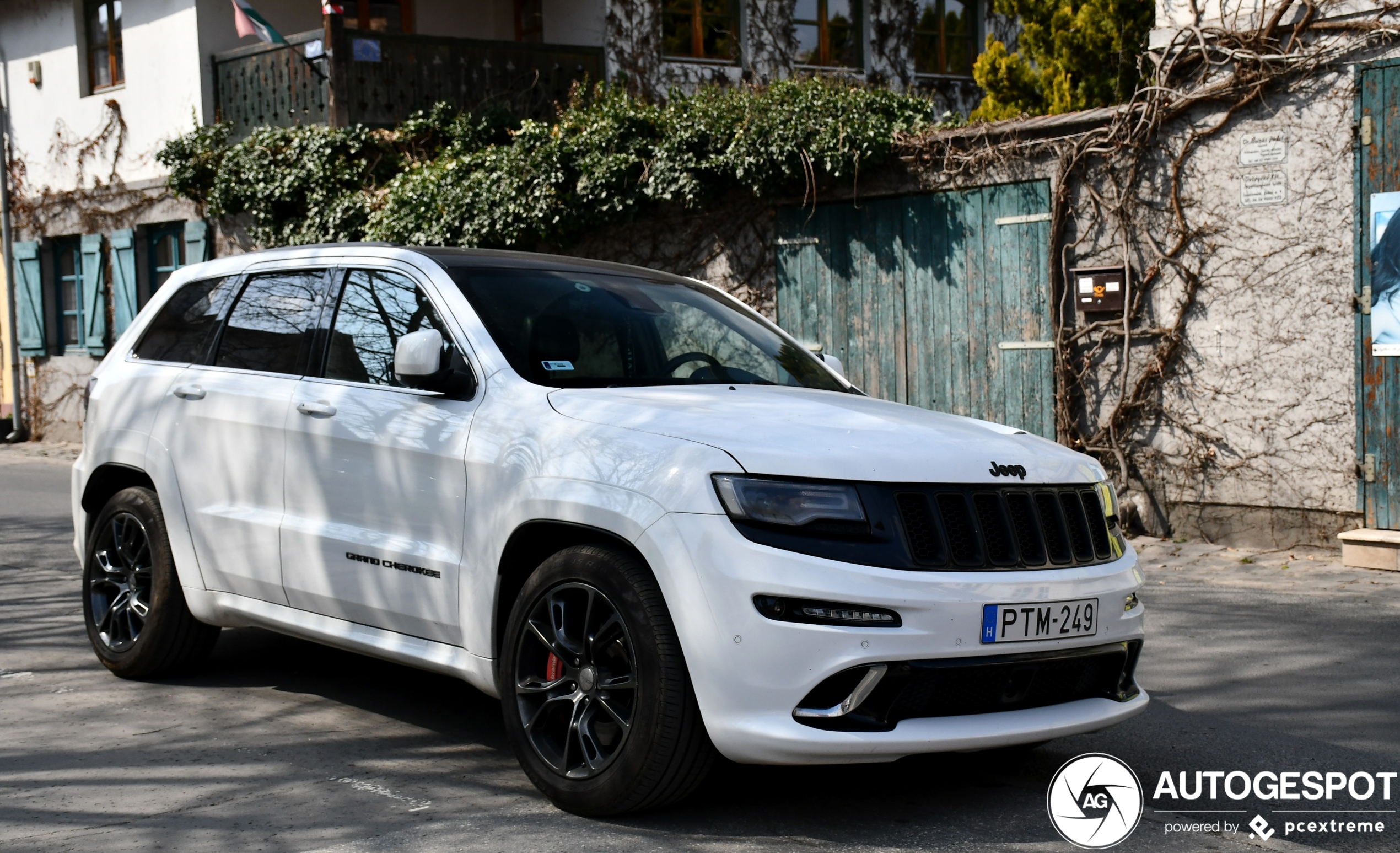 Jeep Grand Cherokee SRT 2013