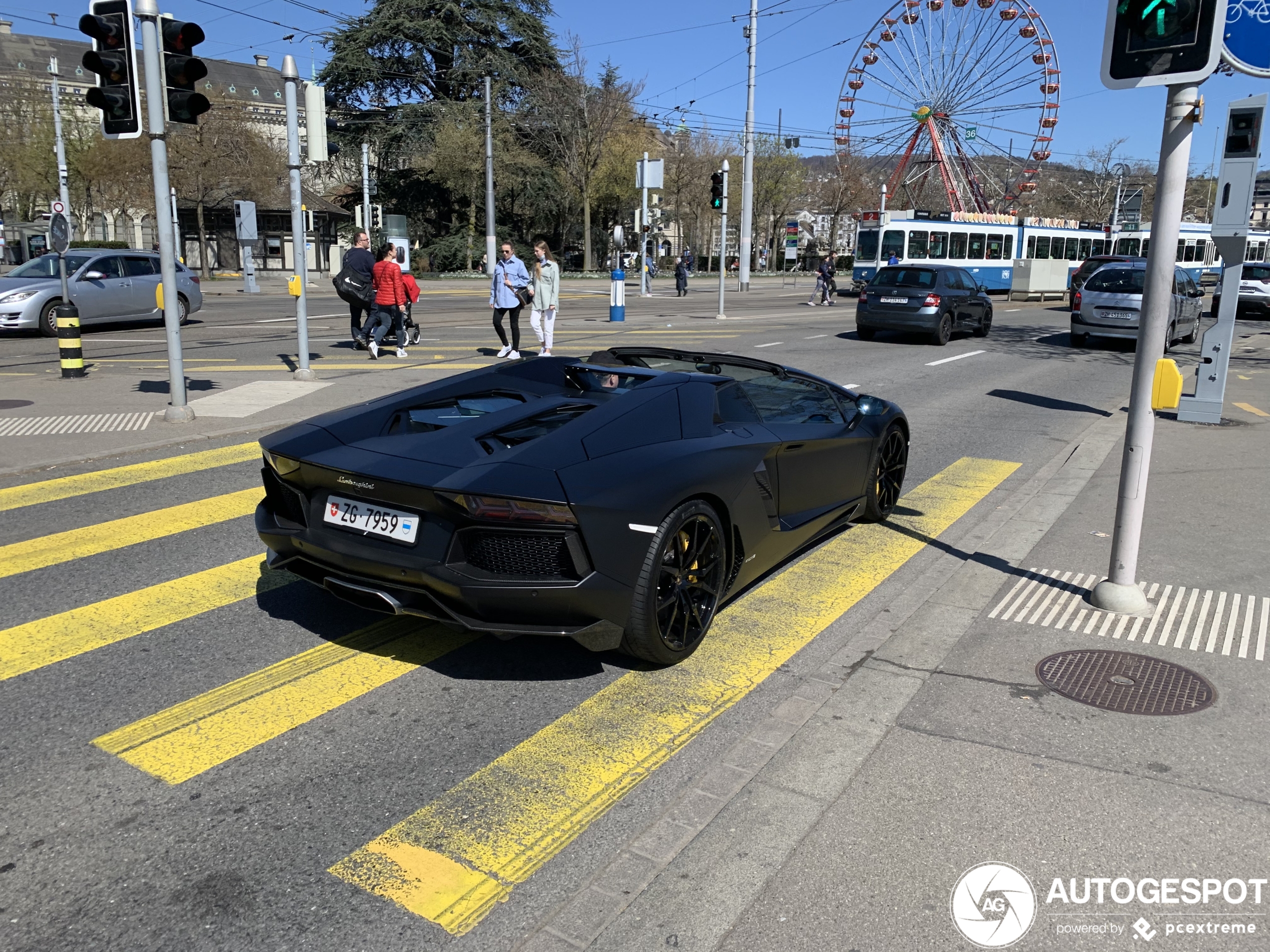 Lamborghini Aventador LP700-4 Roadster