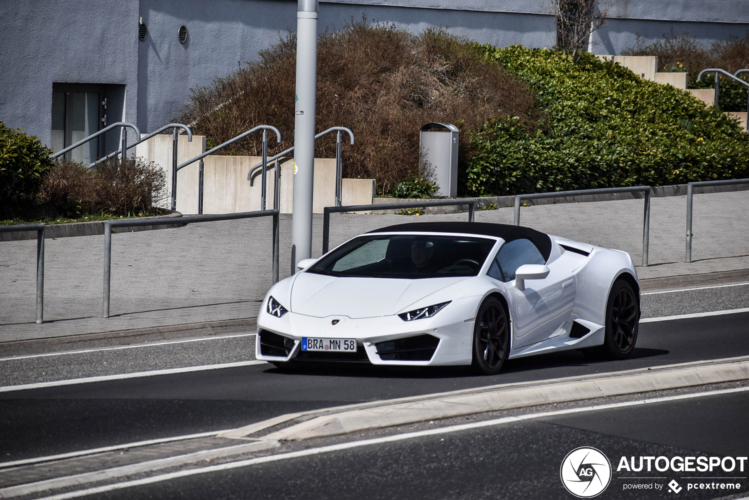 Lamborghini Huracán LP580-2 Spyder