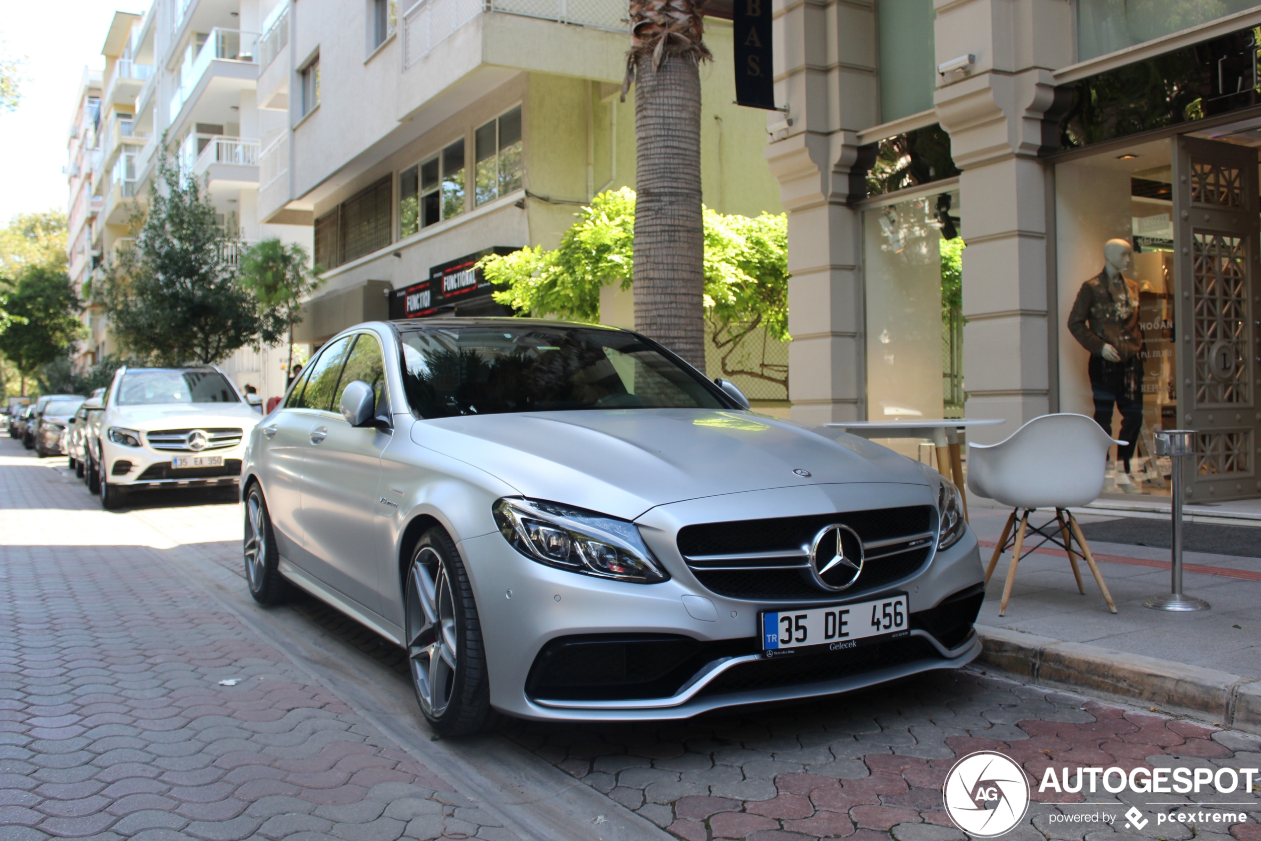 Mercedes-AMG C 63 S W205