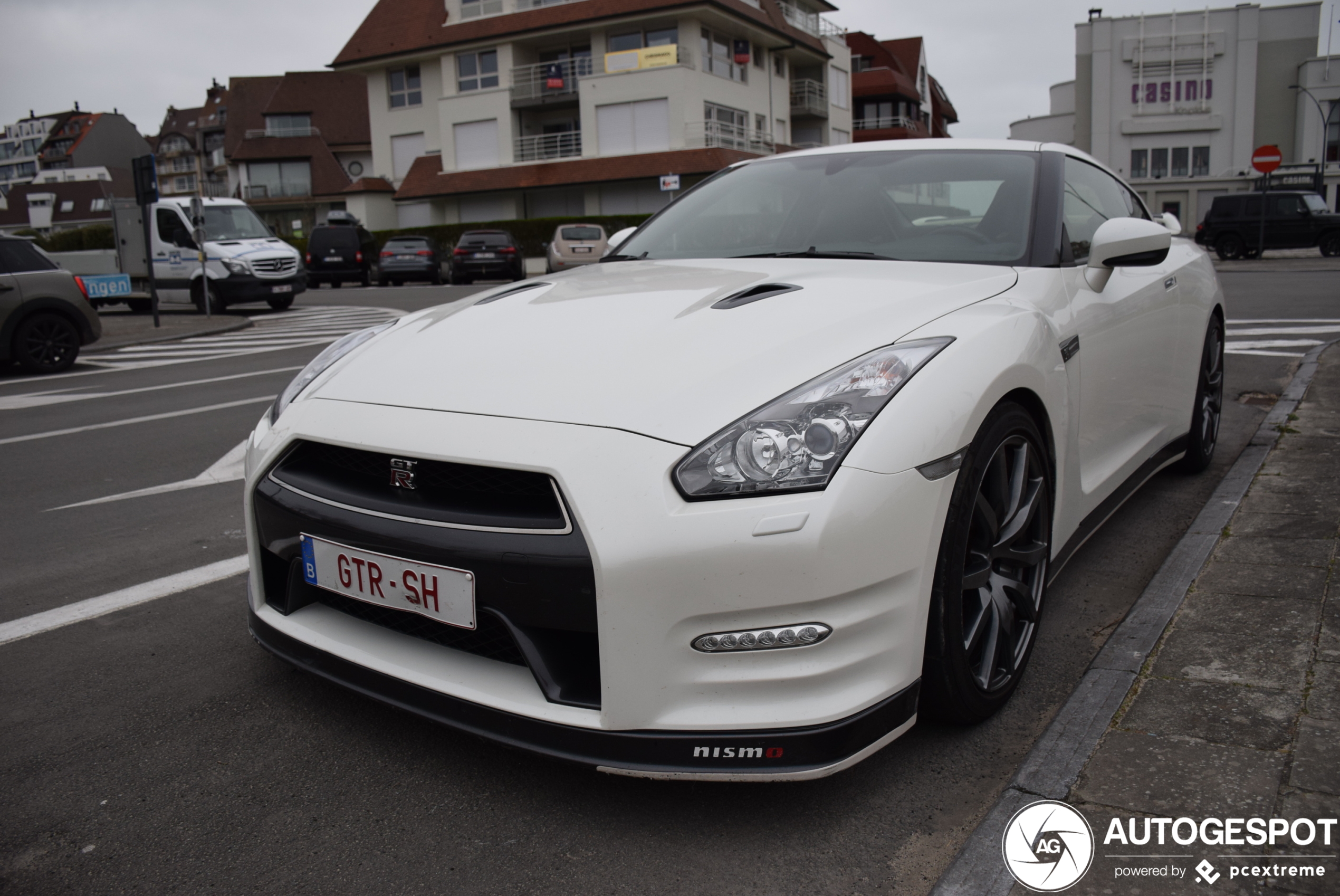 Nissan GT-R 2011