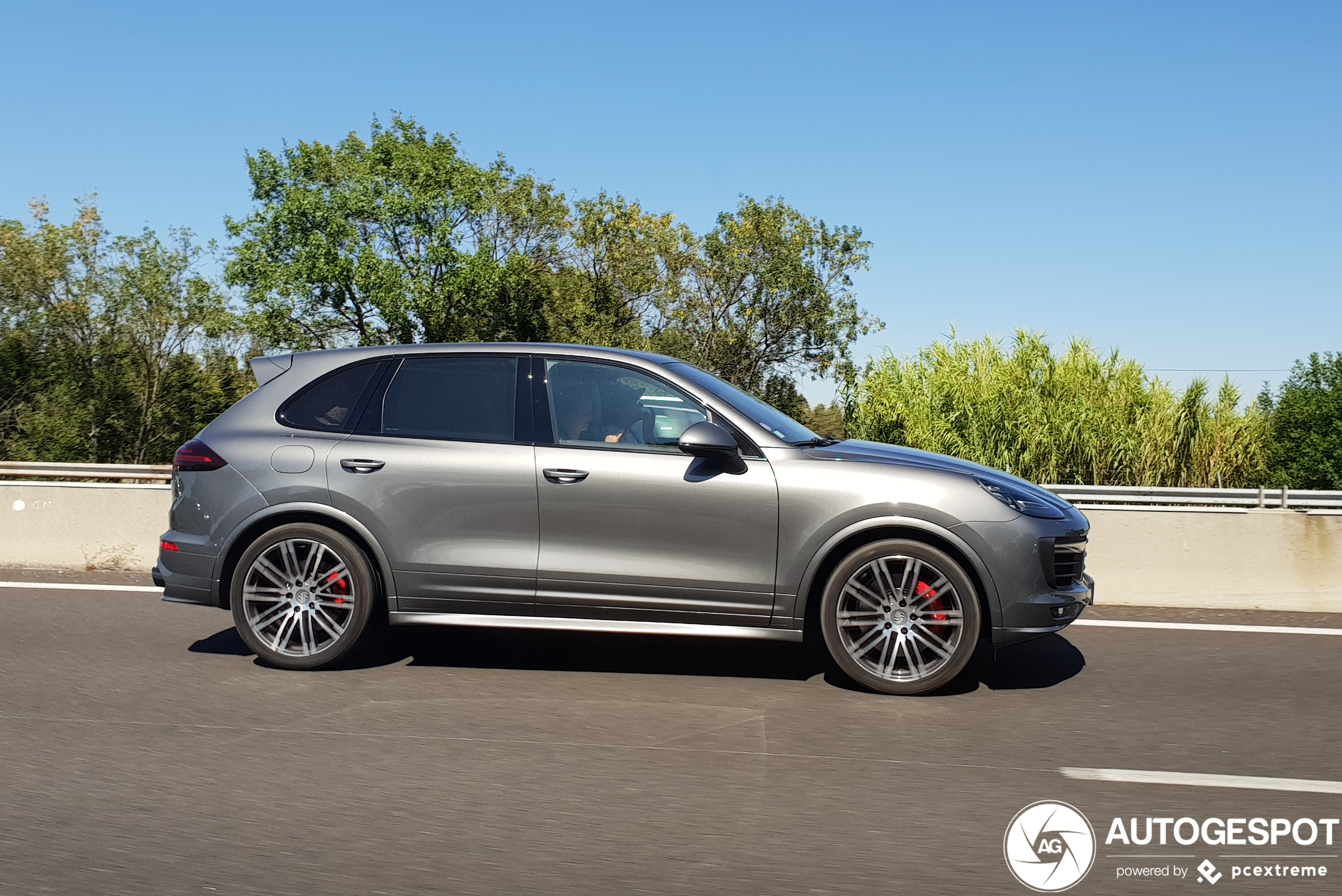 Porsche 958 Cayenne GTS MkII