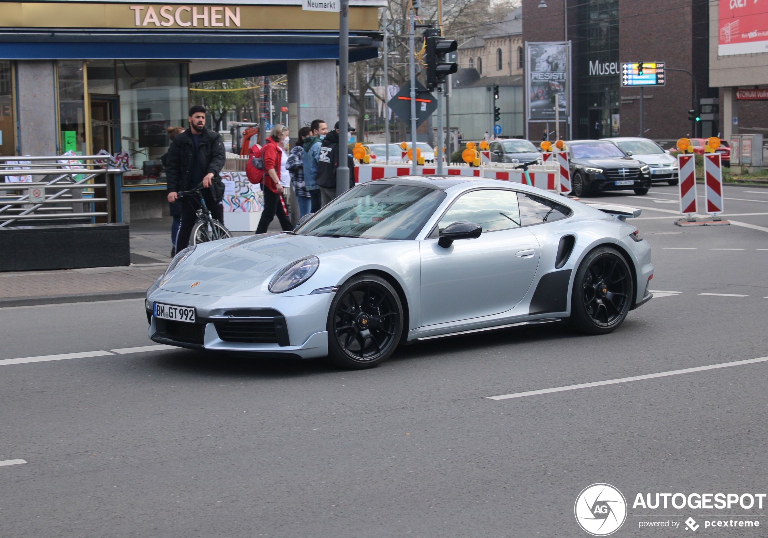 Porsche 992 Turbo S