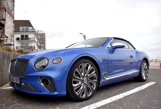 Bentley Continental GTC V8 2020 Mulliner