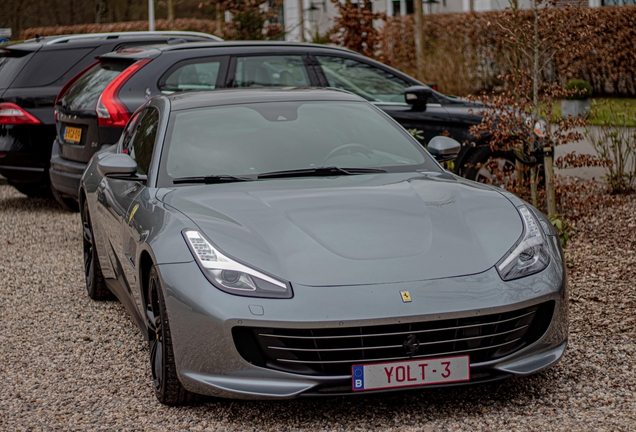 Ferrari GTC4Lusso