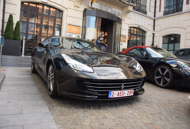 Ferrari GTC4Lusso