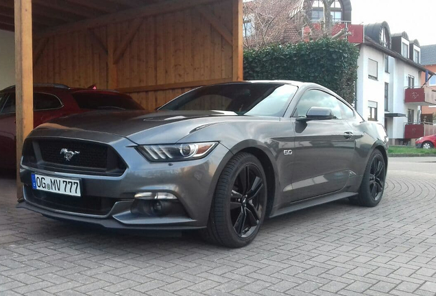 Ford Mustang GT 2015