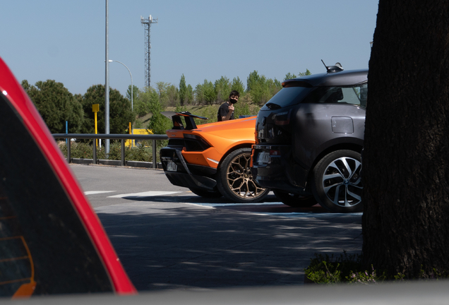 Lamborghini Huracán LP640-4 Performante