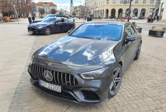 Mercedes-AMG GT 63 S X290