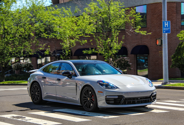 Porsche 971 Panamera GTS MkI