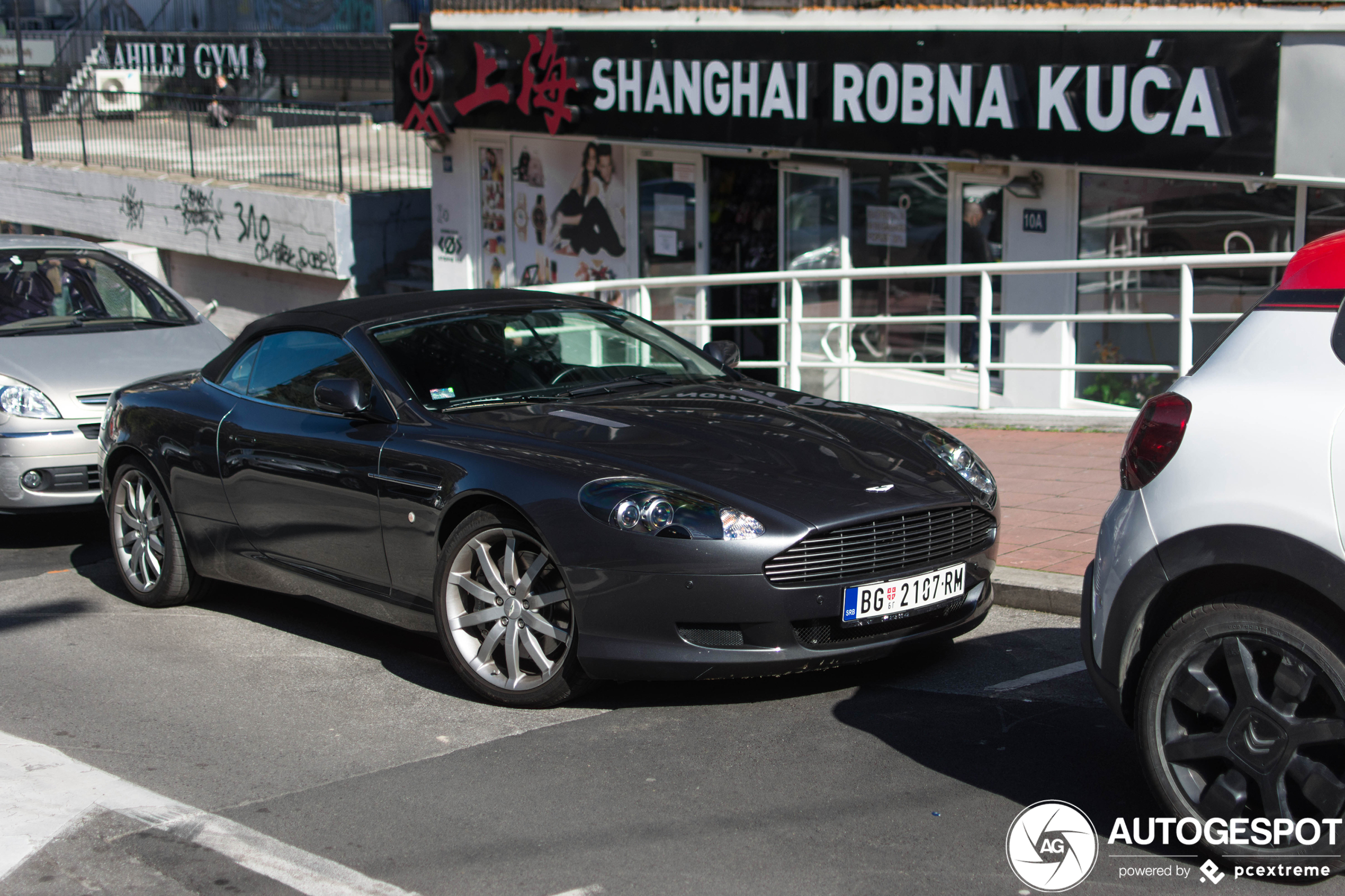 Aston Martin DB9 Volante