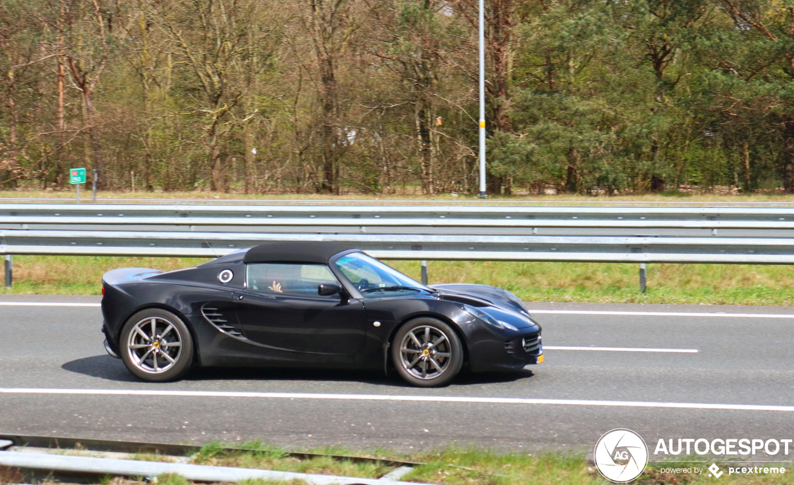 Lotus Elise S2 111S