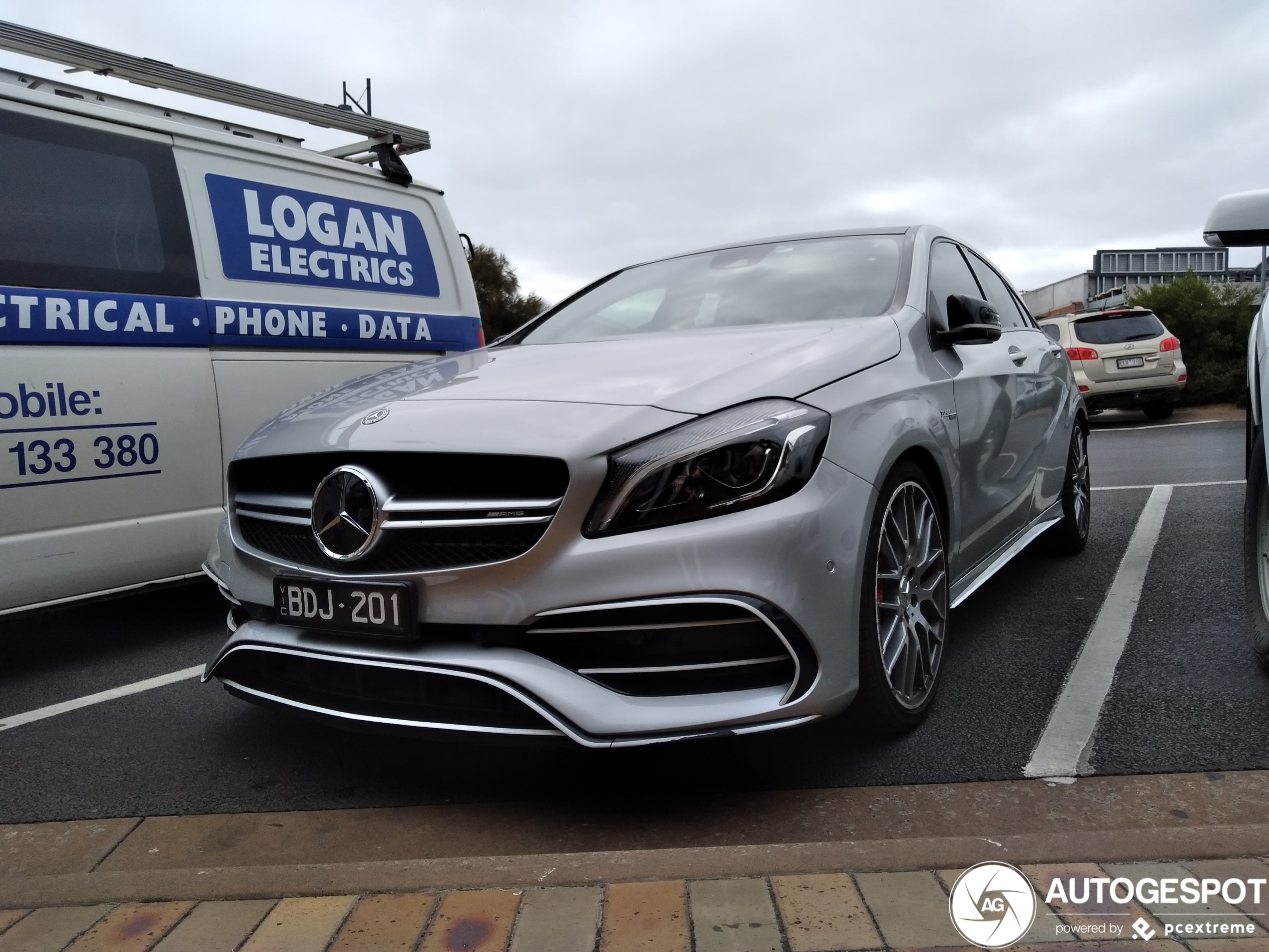 Mercedes-AMG A 45 W176 2015