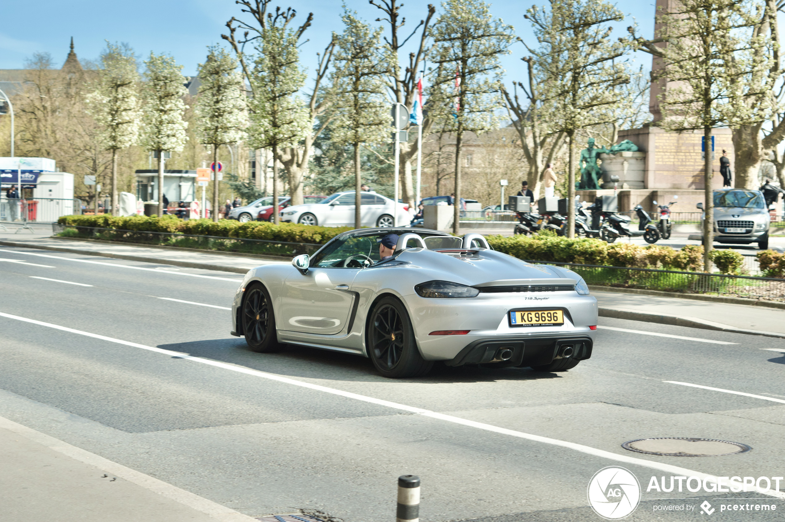 Porsche 718 Spyder