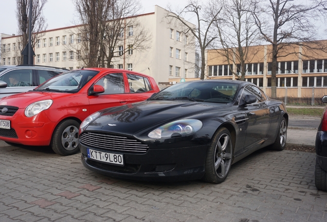 Aston Martin DB9